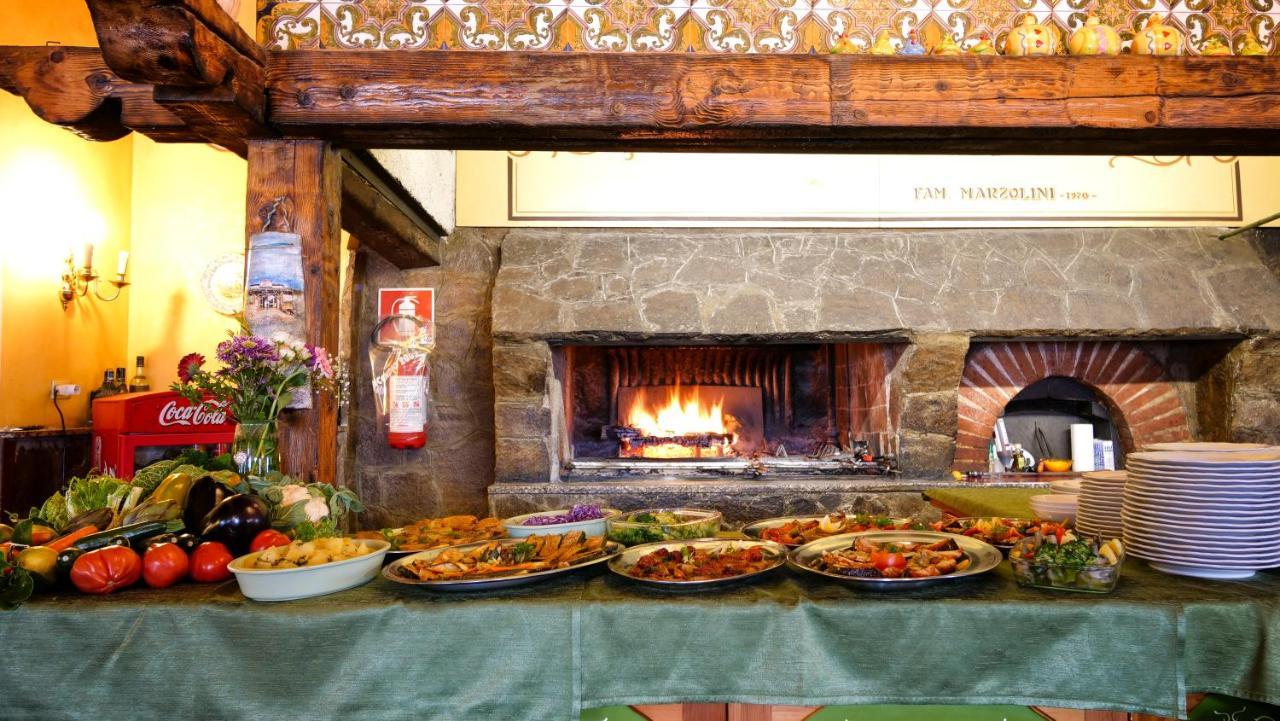 Hotel Ristorante La Nuova Fattoria Carsoli Exterior foto